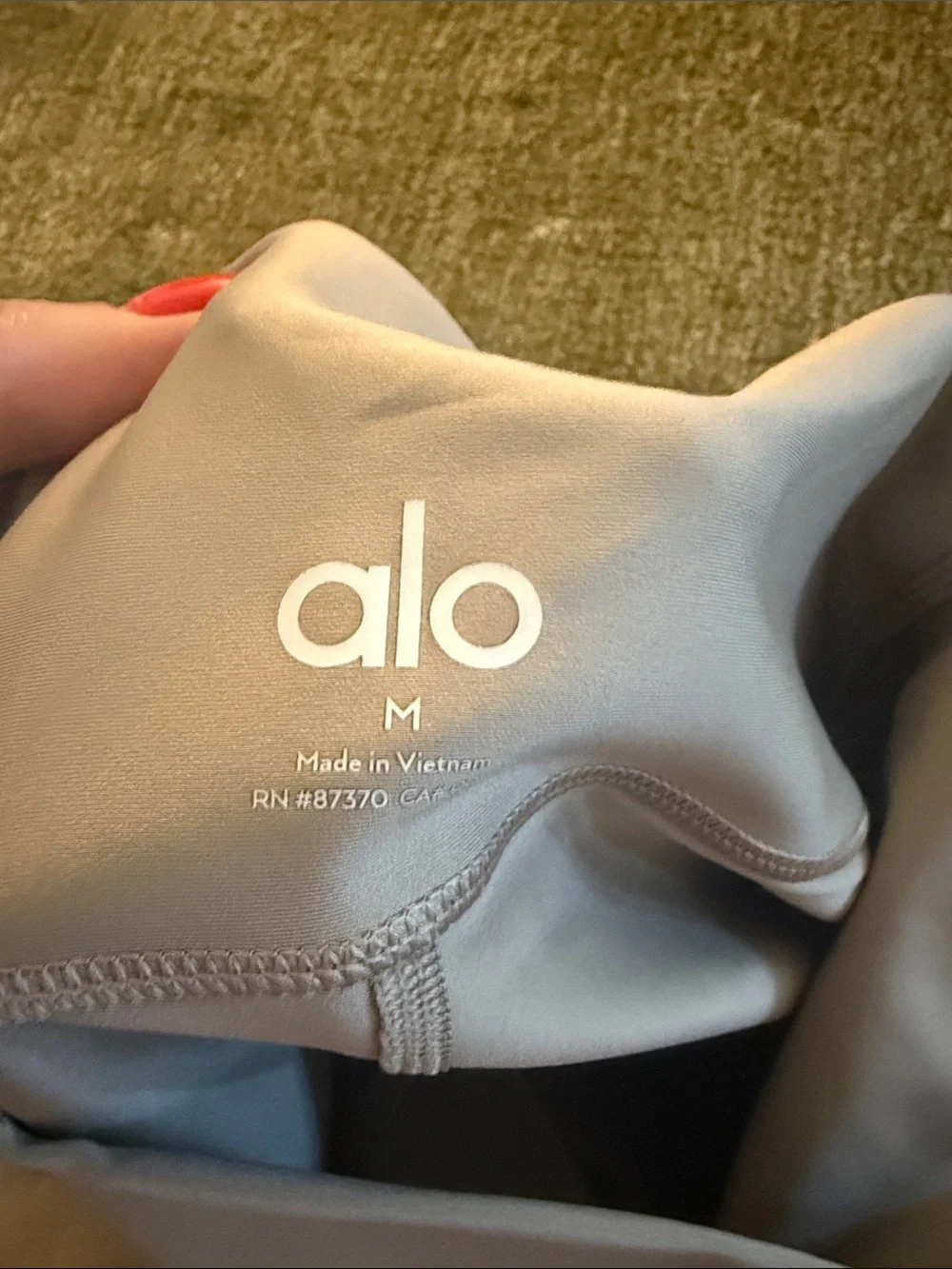 ALO Yoga smooth supportive